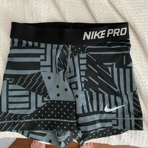 Nike pro shorts!!